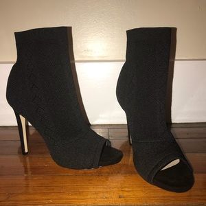 FINAL OFFER! BRAND NEW!!! Sexy black ankle bootie!